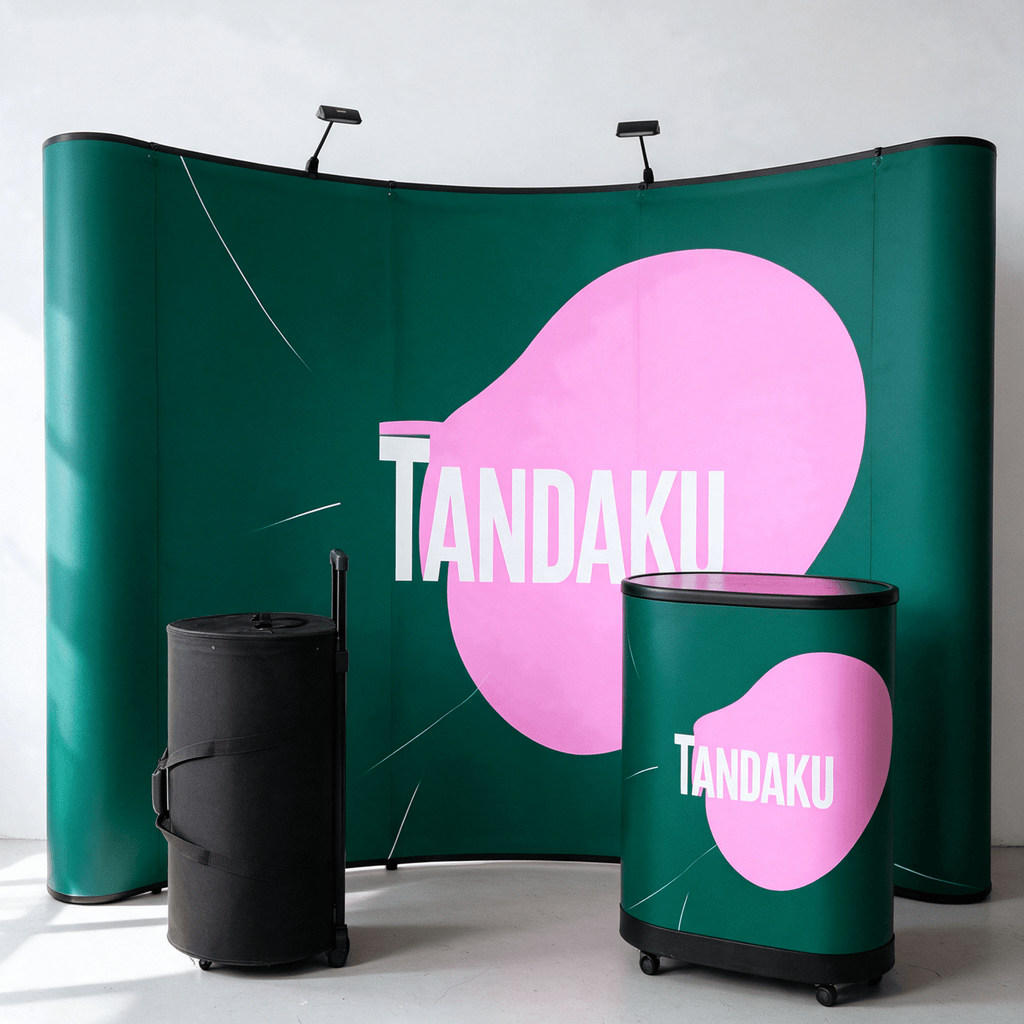 Pop-Up Backdrop 3×3, Hard Case (Frame Only) material example